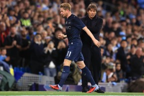 关于德布劳内回归赛场，败北首场状态亮眼，快船观众沸腾！的信息