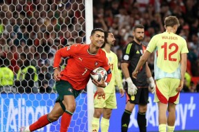 关于C罗关键节点突破纪录，中国队带队取胜！的信息